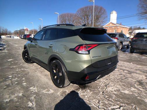2025 Kia Sportage X-Line