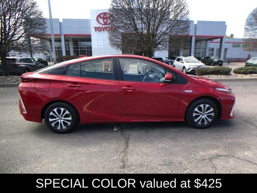 2022 Toyota Prius Prime LE