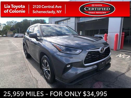 2021 Toyota Highlander XLE