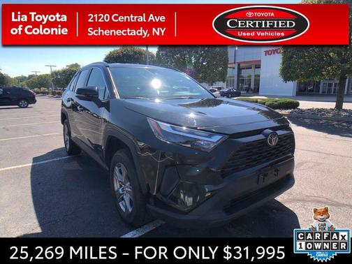 2024 Toyota RAV4 XLE