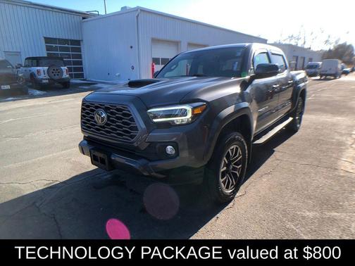 2022 Toyota Tacoma TRD Sport