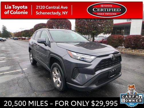 2022 Toyota RAV4 XLE