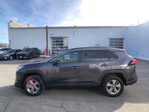 2024 Toyota RAV4 Hybrid LE