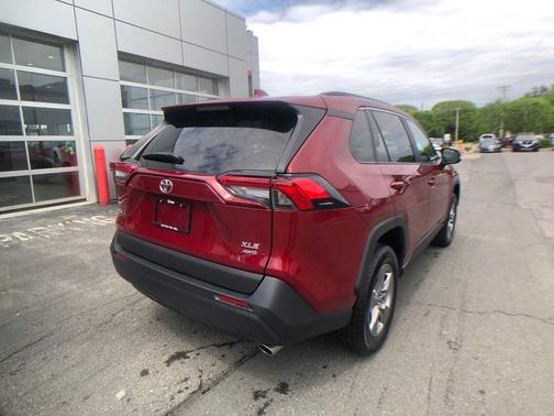 Ruby Flare Pearl 2025 Toyota RAV4 XLE
