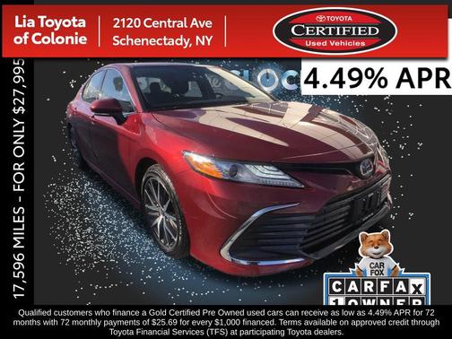 2022 Toyota Camry Hybrid XLE