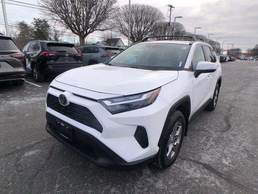 2023 Toyota RAV4 XLE