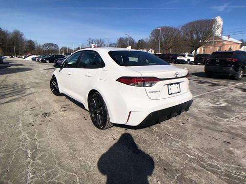 2025 Toyota Corolla SE