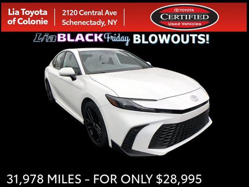 2025 Toyota Camry SE