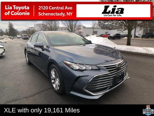 2022 Toyota Avalon XLE