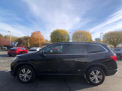 2016 Honda Pilot EX