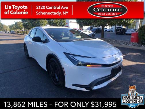 2024 Toyota Prius Prime SE