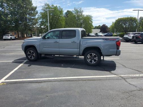 2018 Toyota Tacoma TRD Sport