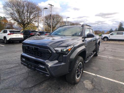 2024 Toyota Tacoma TRD Off Road