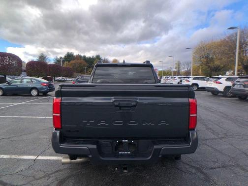 2024 Toyota Tacoma TRD Off Road