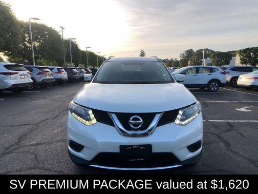 2016 Nissan Rogue SV
