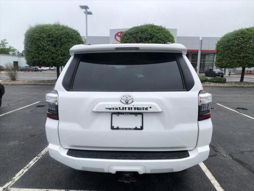 2020 Toyota 4Runner SR5