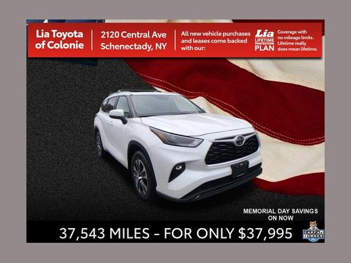 Wind Chill Pearl 2023 Toyota Highlander XLE