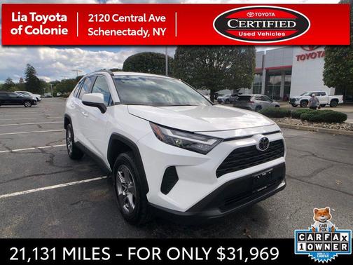 2025 Toyota RAV4 XLE