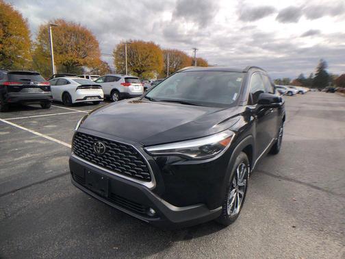 2022 Toyota Corolla Cross XLE
