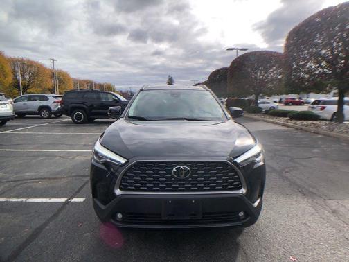 2022 Toyota Corolla Cross XLE