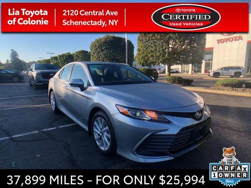 2022 Toyota Camry LE
