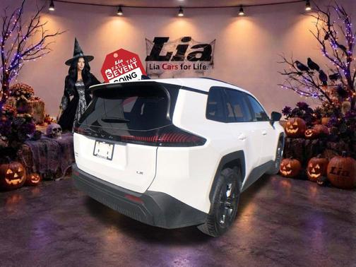 Ice Cap 2026 Toyota RAV4 LE