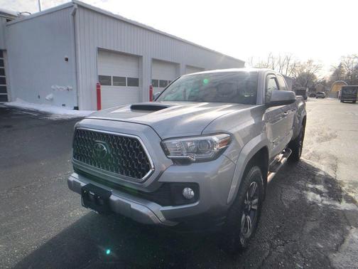 2019 Toyota Tacoma TRD Sport