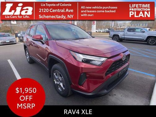 2025 Toyota RAV4 XLE