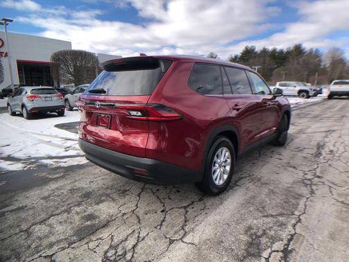 2025 Toyota Grand Highlander XLE