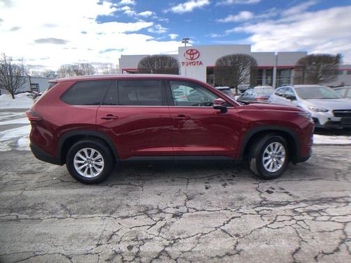 2025 Toyota Grand Highlander XLE