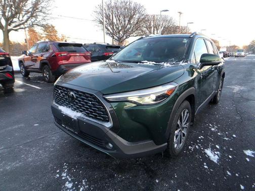 2023 Toyota Corolla Cross XLE