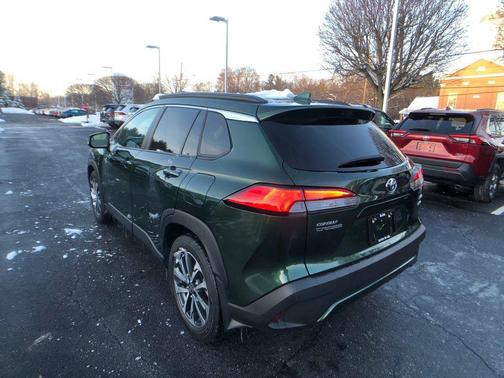 2023 Toyota Corolla Cross XLE