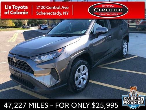 2022 Toyota RAV4 LE