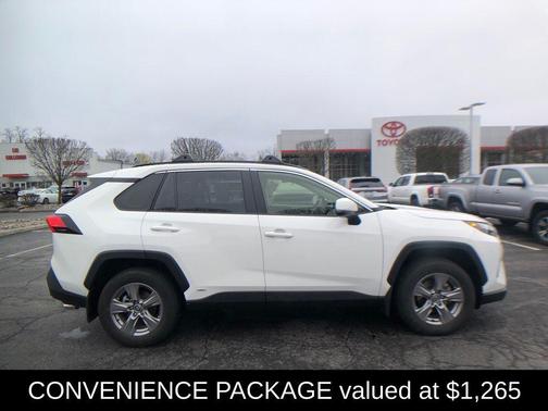2024 Toyota RAV4 Hybrid XLE