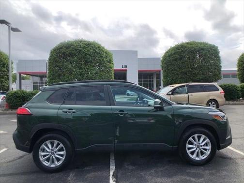 2023 Toyota Corolla Cross LE