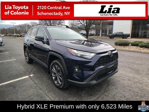 2025 Toyota RAV4 Hybrid XLE Premium
