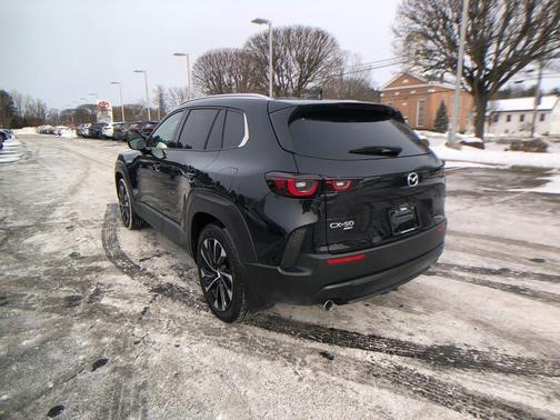 2025 Mazda CX-50 Hybrid Premium Plus Package