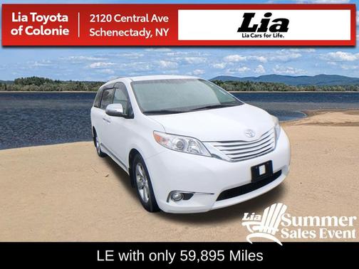 Super White 2016 Toyota Sienna LE