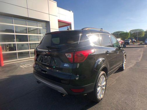 AGATE BLACK 2019 Ford Escape SEL