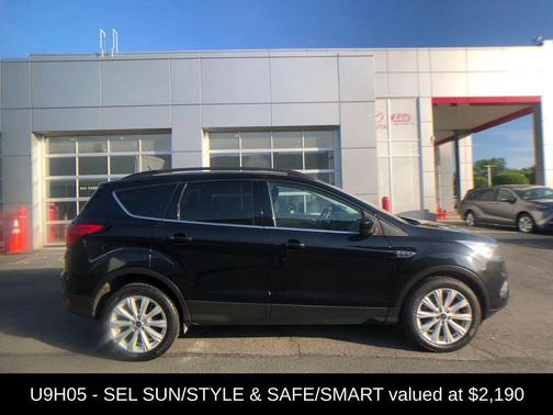 AGATE BLACK 2019 Ford Escape SEL