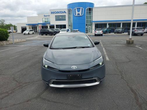 2023 Toyota Prius Prime SE