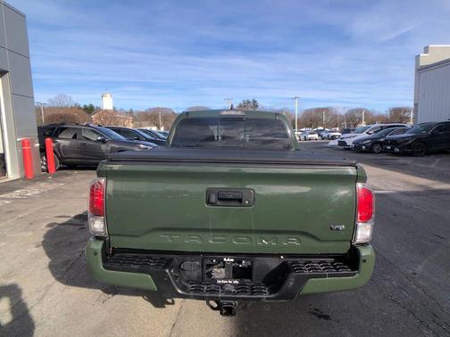 2022 Toyota Tacoma TRD Sport