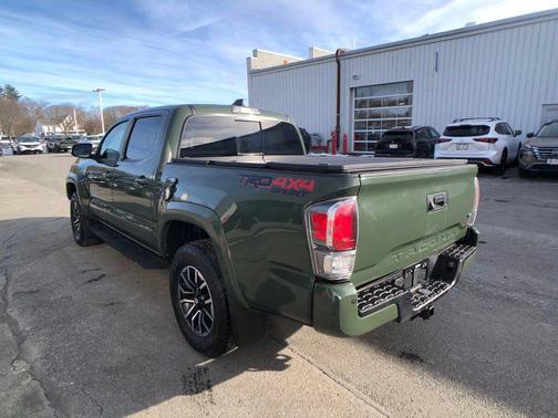 2022 Toyota Tacoma TRD Sport