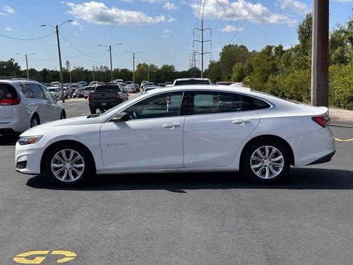 2021 Chevrolet Malibu FWD LT