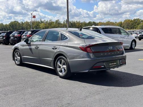 2020 Hyundai SONATA SE