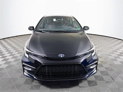 2025 Toyota Corolla Hybrid SE