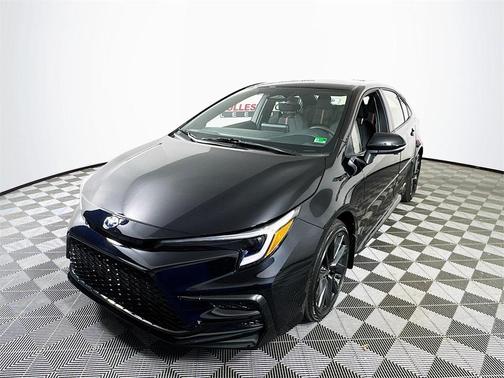 2025 Toyota Corolla Hybrid SE
