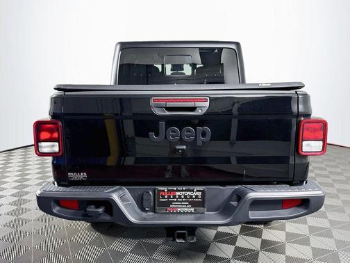 Black Clearcoat 2024 Jeep Gladiator Sport