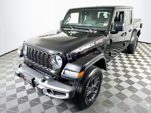 Black Clearcoat 2024 Jeep Gladiator Sport
