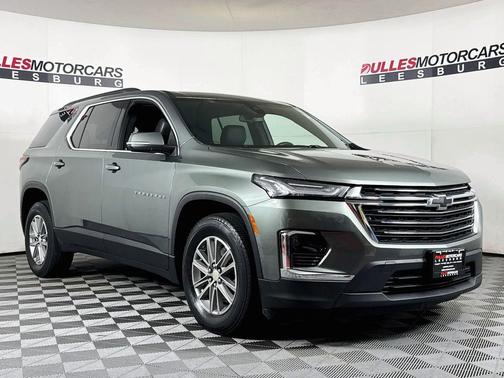 Silver Sage 2022 Chevrolet Traverse LT Cloth